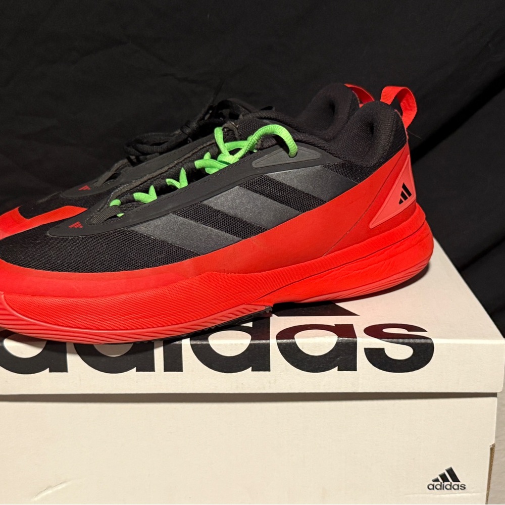 Adidas subzone